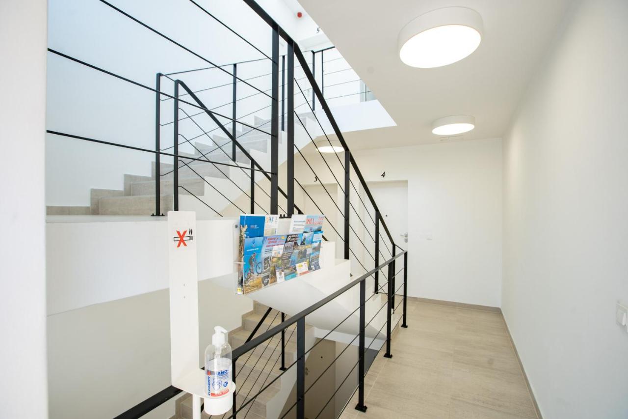 Aparthotel B&M Rab-Lopar Extérieur photo