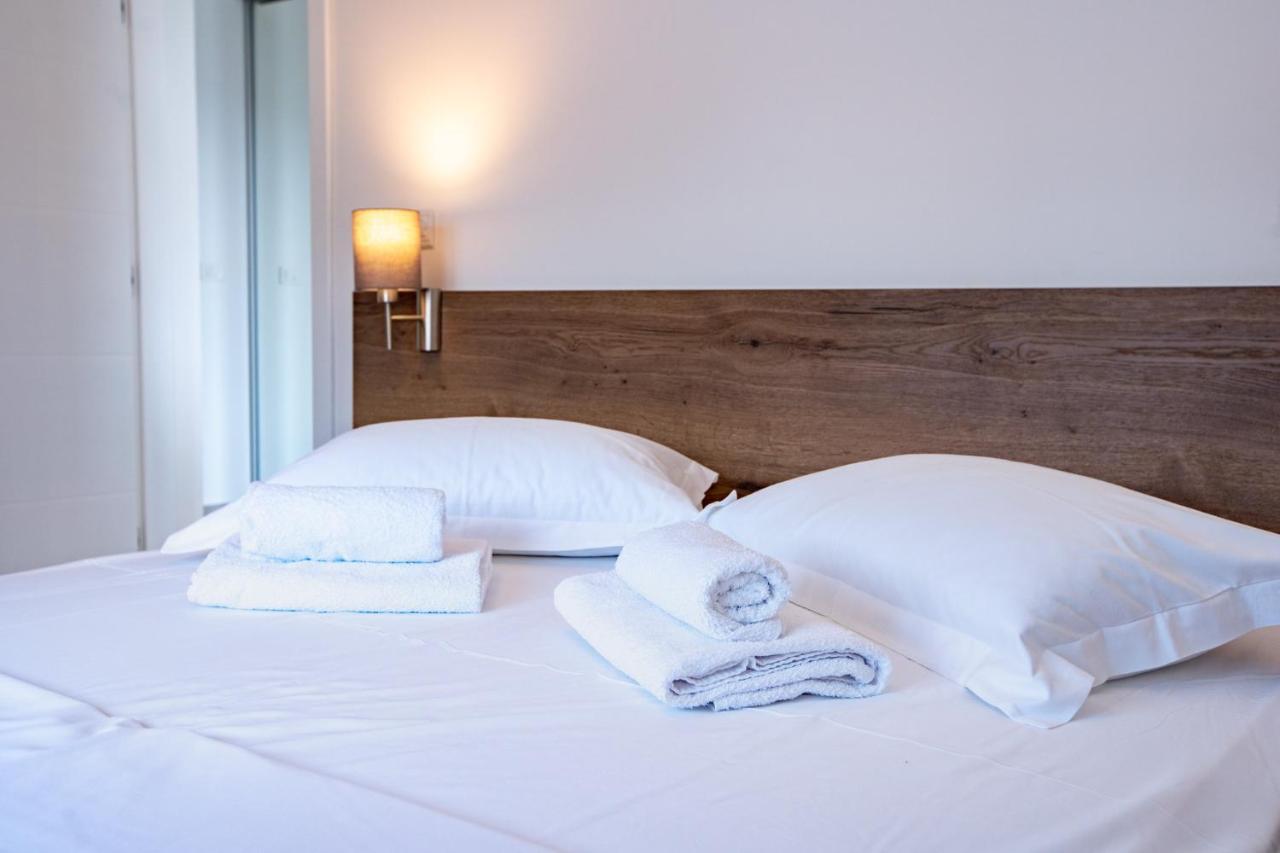 Aparthotel B&M Rab-Lopar Extérieur photo
