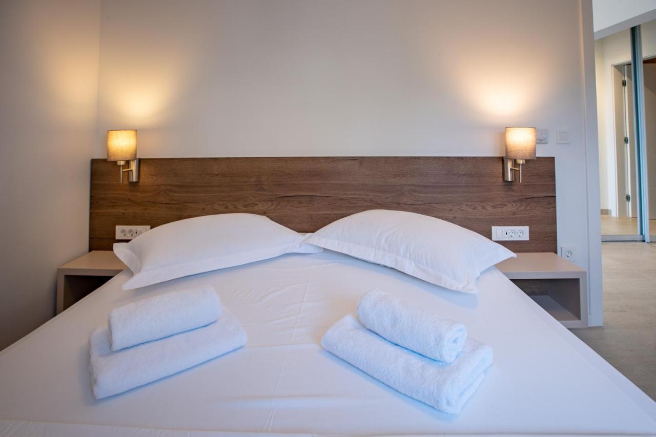 Aparthotel B&M Rab-Lopar Extérieur photo