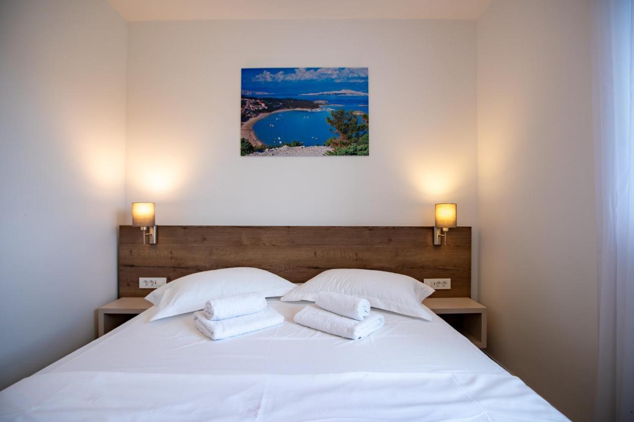 Aparthotel B&M Rab-Lopar Extérieur photo