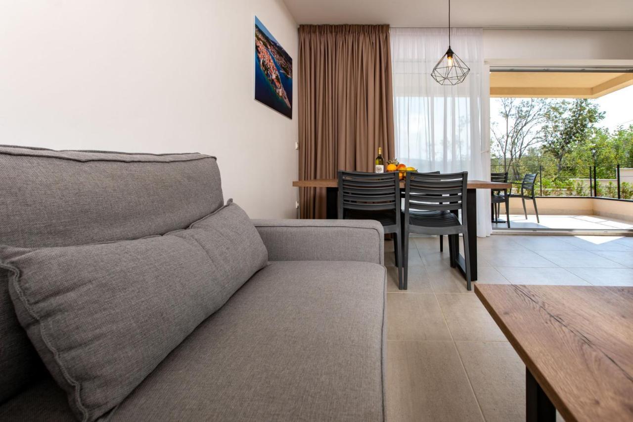 Aparthotel B&M Rab-Lopar Extérieur photo