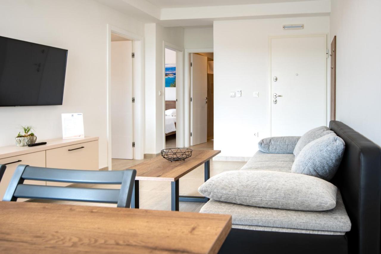 Aparthotel B&M Rab-Lopar Extérieur photo
